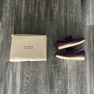 Clark’s Wallabee low Deep Purple